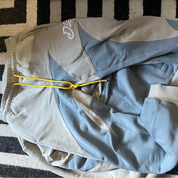 Diet starts Monday Tracksuit - Picture 3 of 5